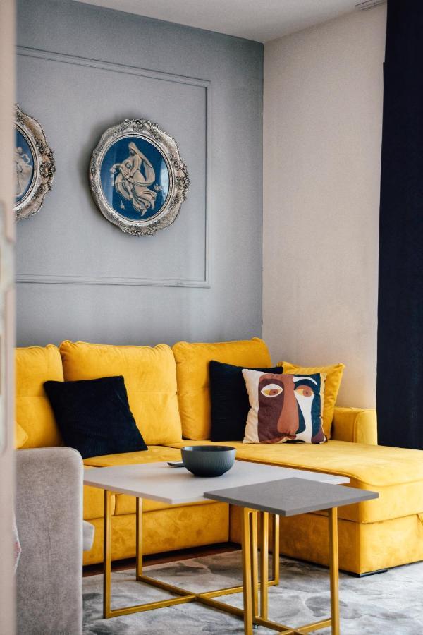 The Impressive Apartment Требине Екстериор снимка